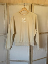 Cargar imagen en el visor de la galería, Sudadera crop mujer NËDA