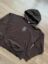Cargar imagen en el visor de la galería, Sudadera capucha marrón unisex NËDA
