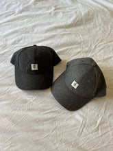 Cargar imagen en el visor de la galería, Gorra felpa NËDA