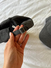 Cargar imagen en el visor de la galería, Gorra felpa NËDA