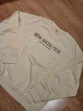 Cargar imagen en el visor de la galería, COZY GIRL BOX
