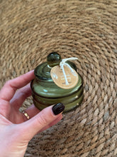 Cargar imagen en el visor de la galería, COZY GIRL BOX
