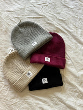 Cargar imagen en el visor de la galería, Gorro NËDA
